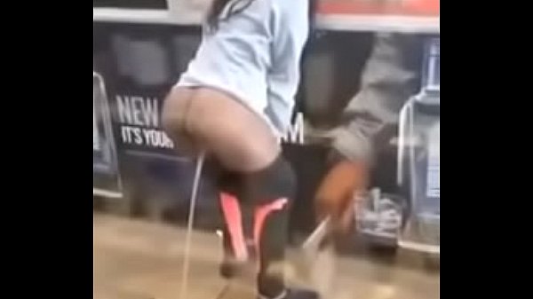 Pee on the l. store/ meando dkr