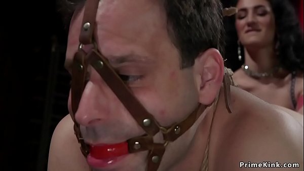 Alt dom spanks butt plugged man slave
