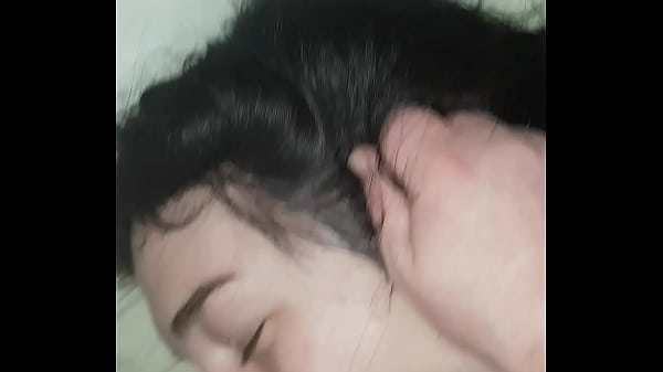 Wife puke after deepthroat and laughs