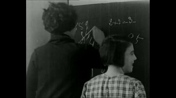 Cine pornográfico Antiguo – La fessée à l’école