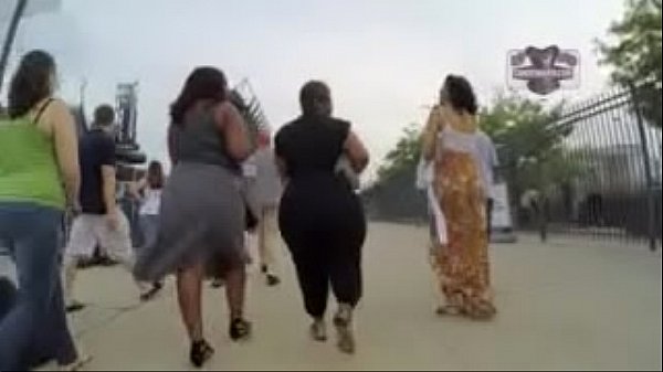 SpankBang mega donk 240p