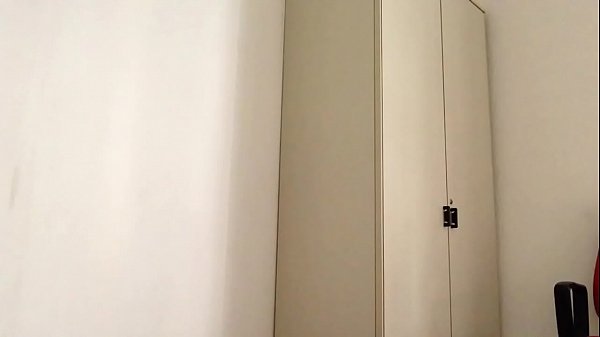 self belt spank 1 torino.MOV