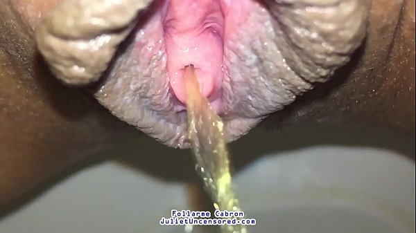 #JulietUncensoredRealityTV Season 2 Episode 35: Closeup Milf Pussy Peeing